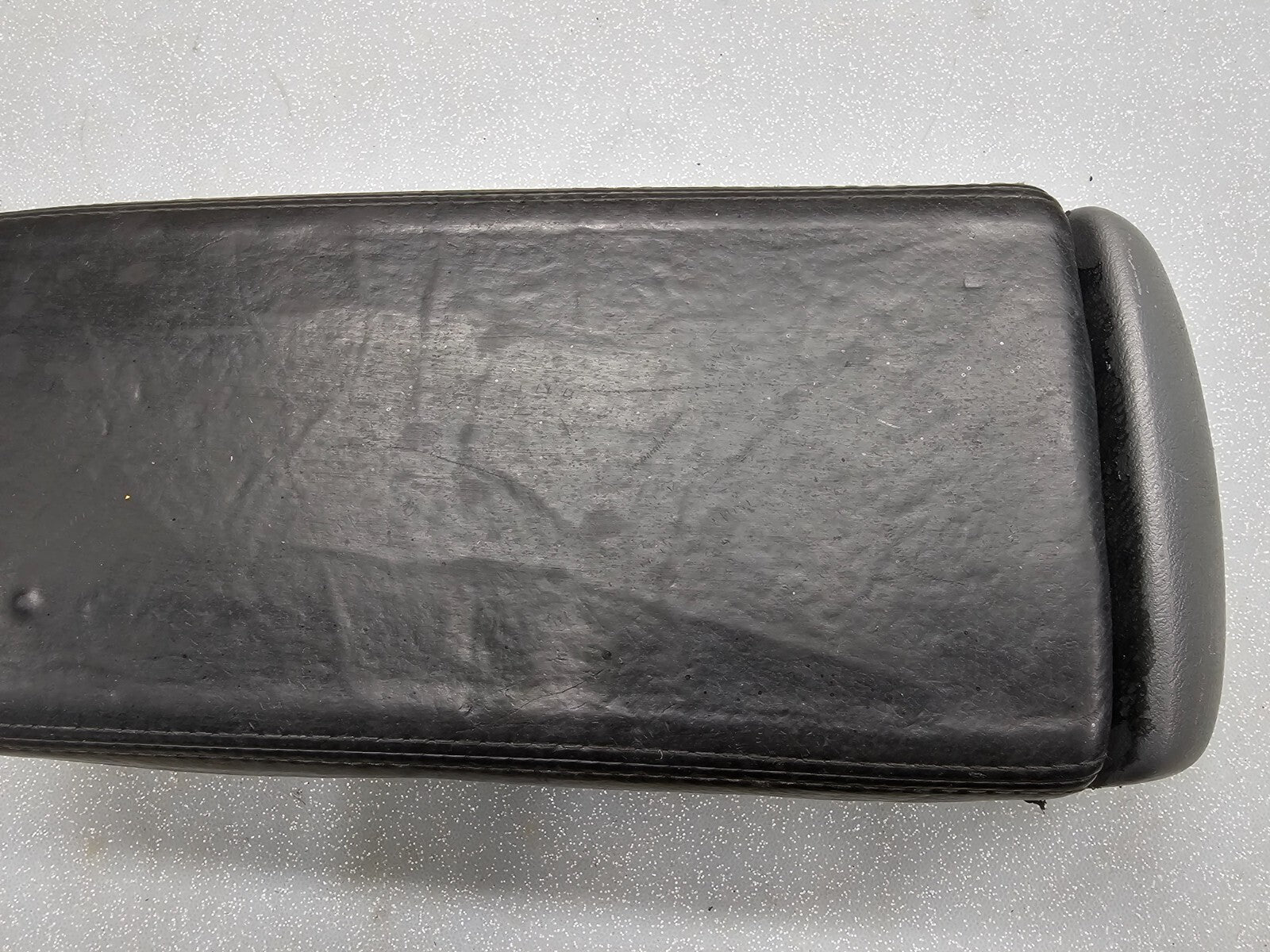 03-07 ACCORD Acura TSX Center Console Armrest Storage Lid Leather Black L22