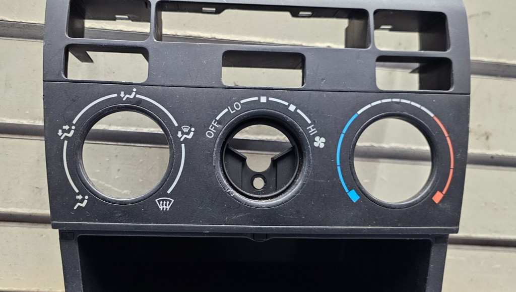 🔥03-08 TOYOTA COROLLA CENTER DASH CLIMATE TEMPERATURE CONTROL PANEL BLACK/WOOD
