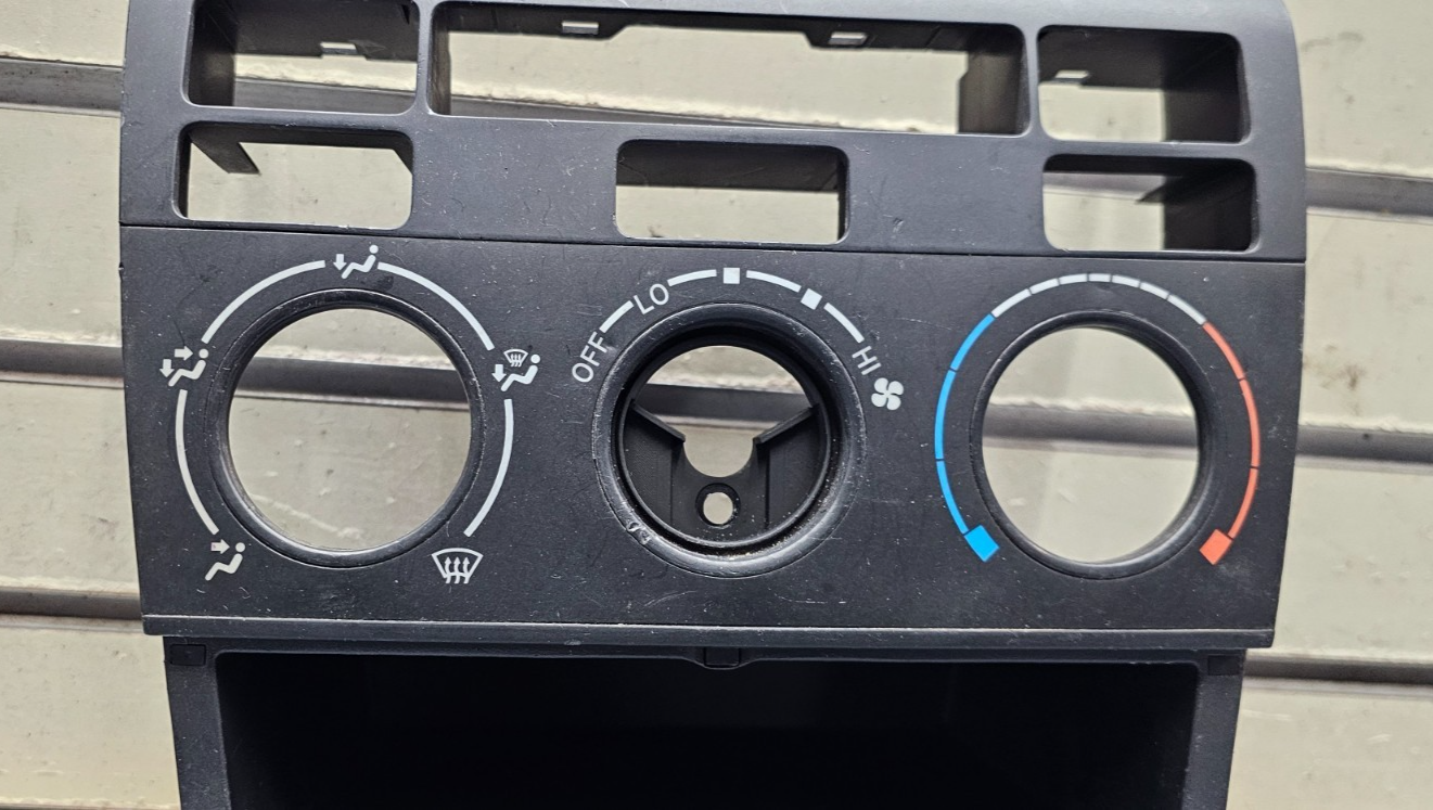 🔥03-08 TOYOTA COROLLA CENTER DASH CLIMATE TEMPERATURE CONTROL PANEL BLACK/WOOD