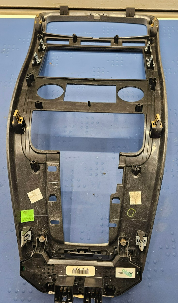 🔥07-09 Chevrolet Equinox Center Dash Radio Climate Bezel Surround Trim silver