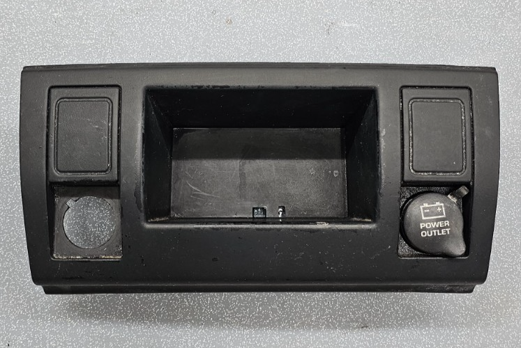 99-04 GRAND CHEROKEE Dash Bezel Lower ASHTRAY Coin Tray Cubby Heat switch BLACK