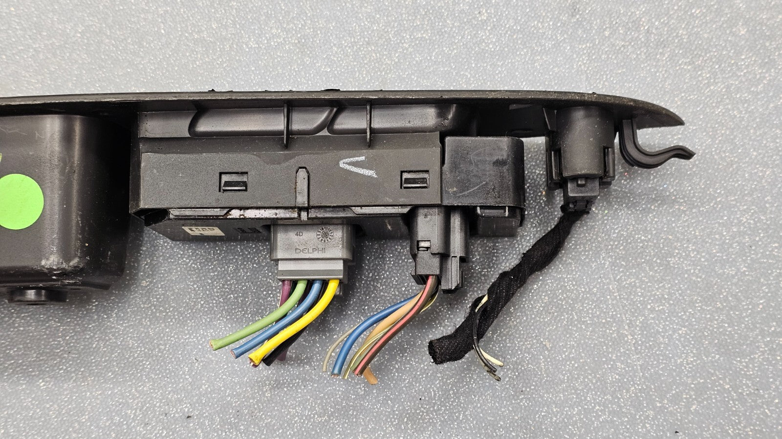 🔥07-09 Saturn Aura Left Driver Master Power Door Window Switch Assembly Black