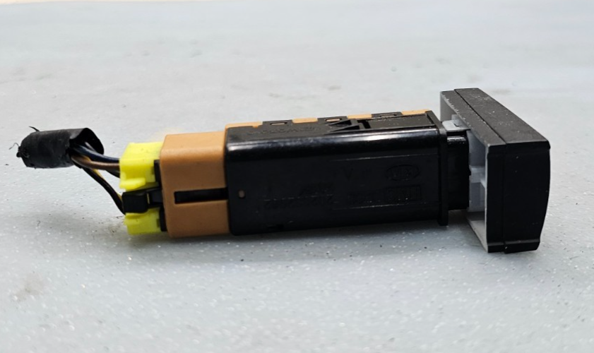 🔥09-12 HYUNDAI SANTA FE Rear Window Heating Heated Switch Button Assy Black OEM
