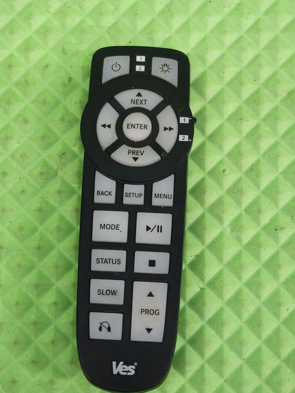 2010-2014 VOLKSWAGEN ROUTAN DVD PLAYER ENTERTAINMENT REMOTE BLACK