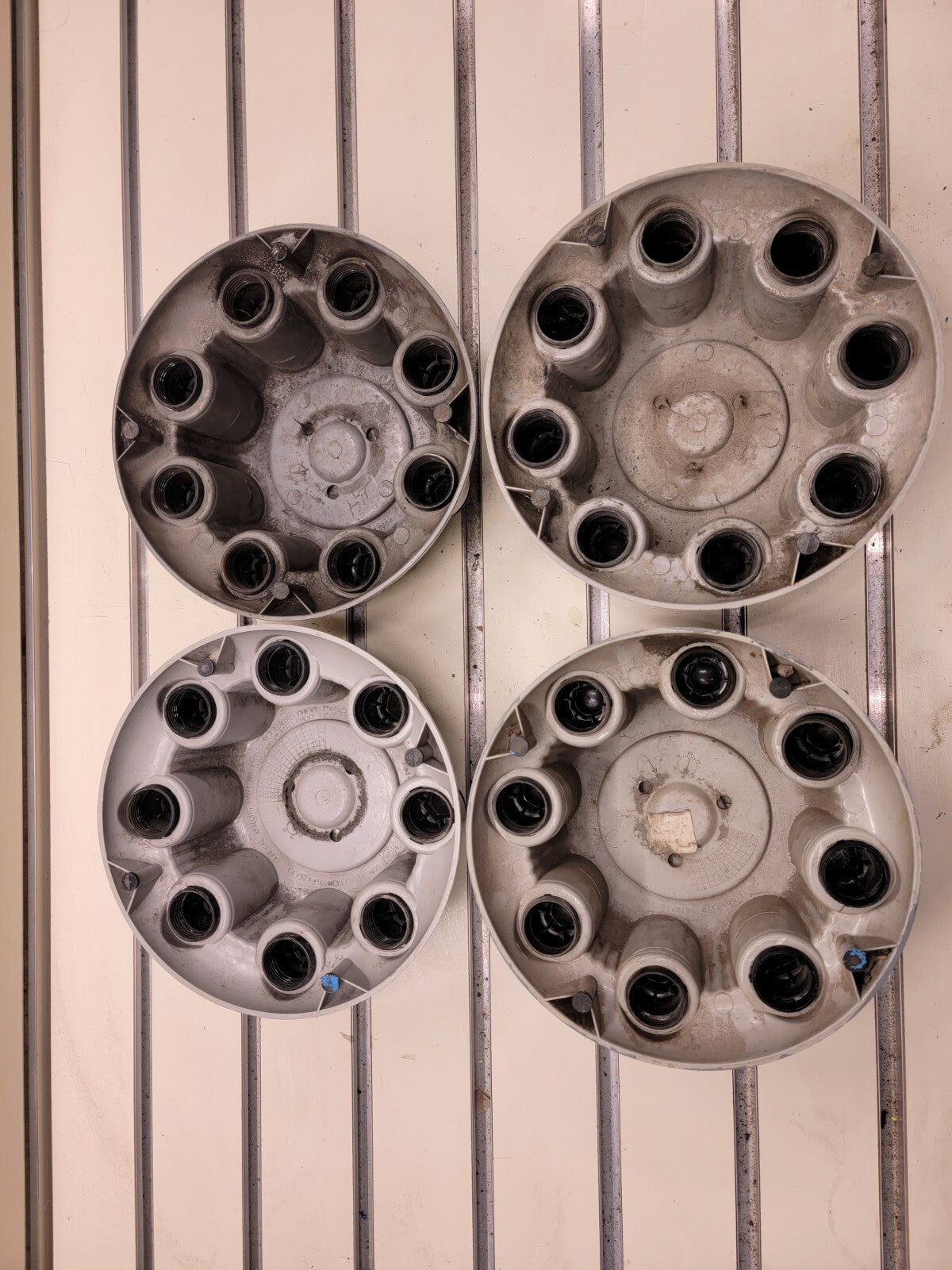 🔥99-06 Chevy Silverado Trucks Wheel Center Hub Caps Cover 8 Lug