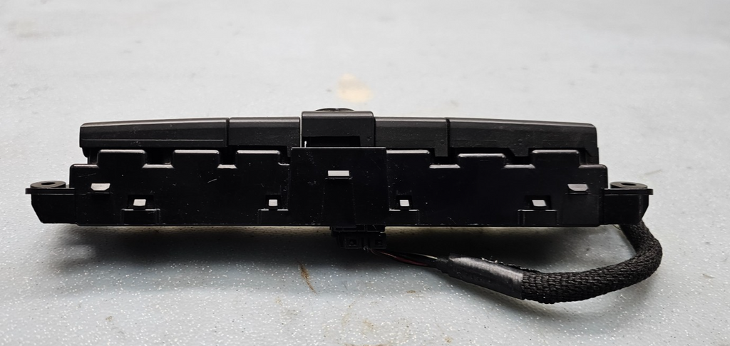 🔥06-09 CHRYSLER PT CRUISER CENTER DASH HAZARD DEFROST CONTROL SWITCH BLACK