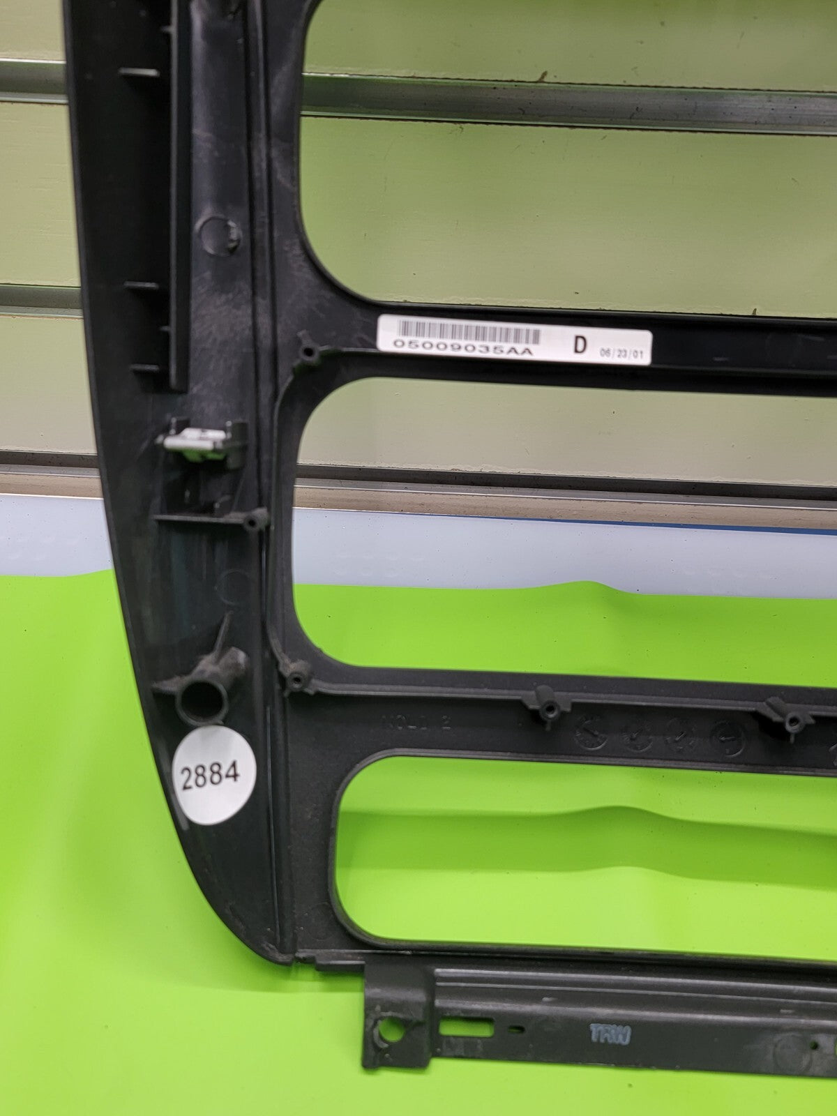 🔥01-07 Dodge Caravan Town & Country dash radio climate TRIM bezel BLACK