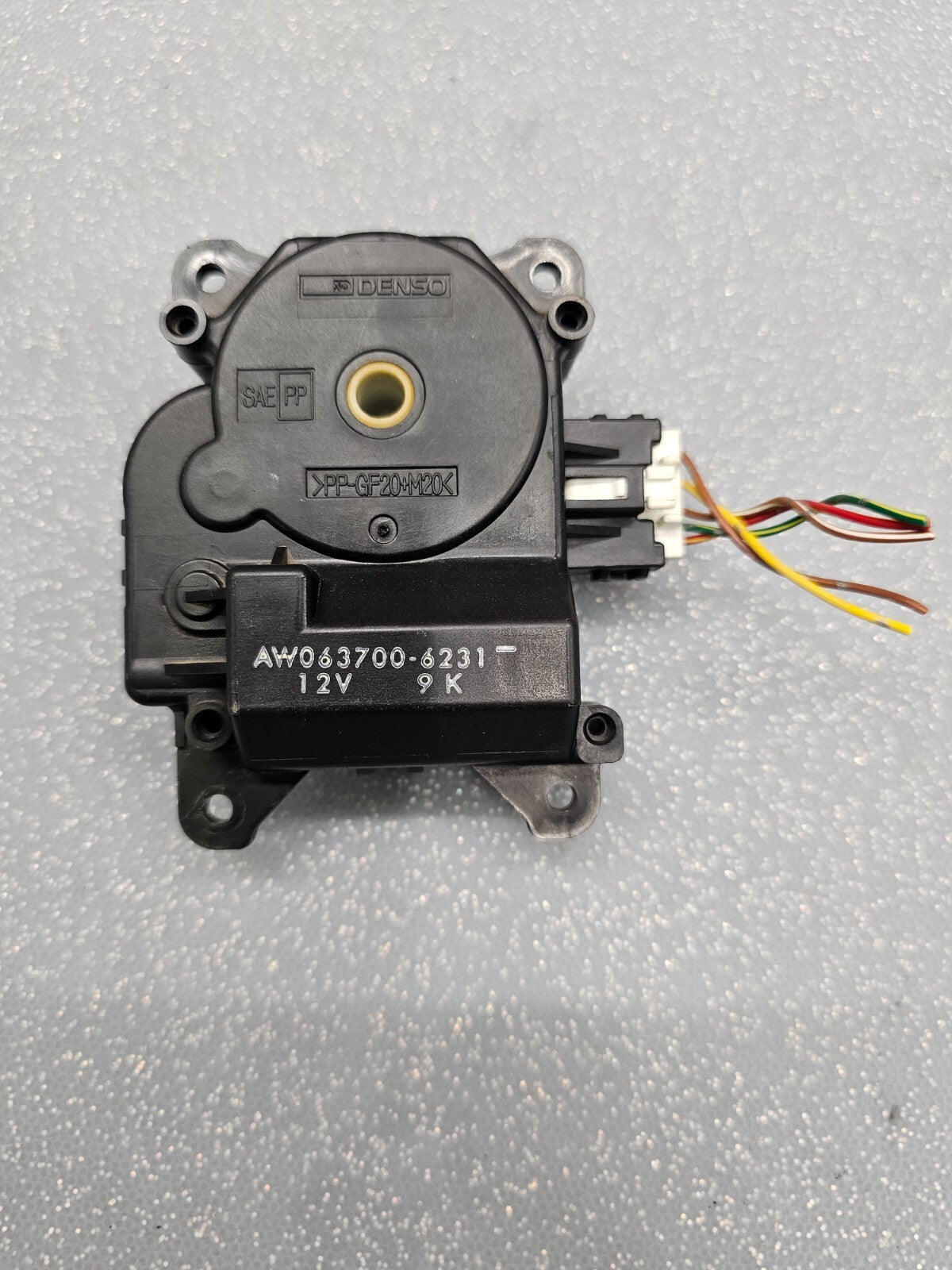 🔥04-12 MITSUBISHI GALANT DENSO AC HEATER BLEND DOOR FLAP CONTROL ACTUATOR OEM