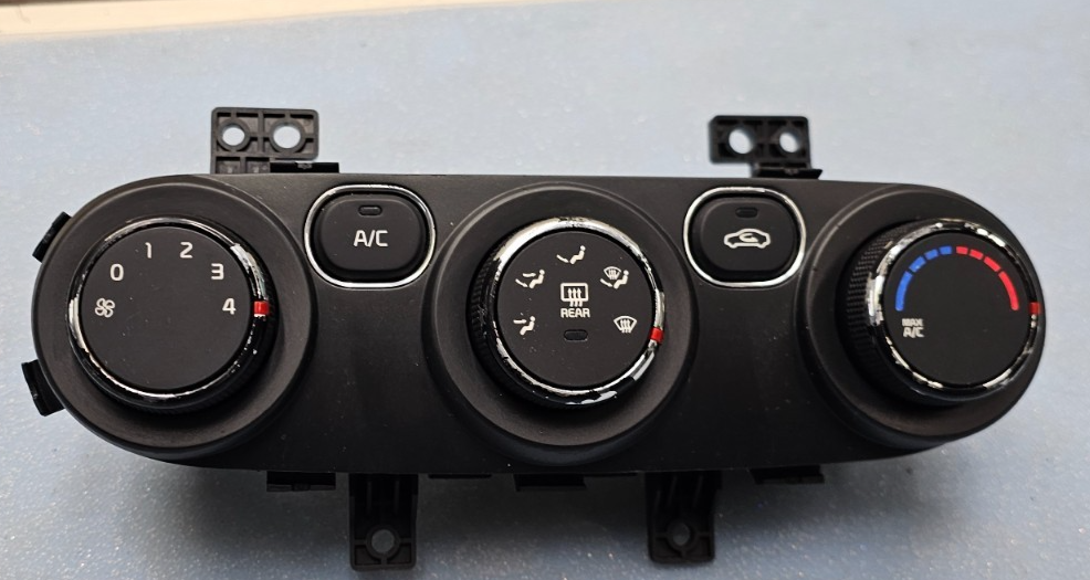 🔥17-18 Kia Forte Climate Control Panel Temperature A/C AC HVAC Heater Black OEM