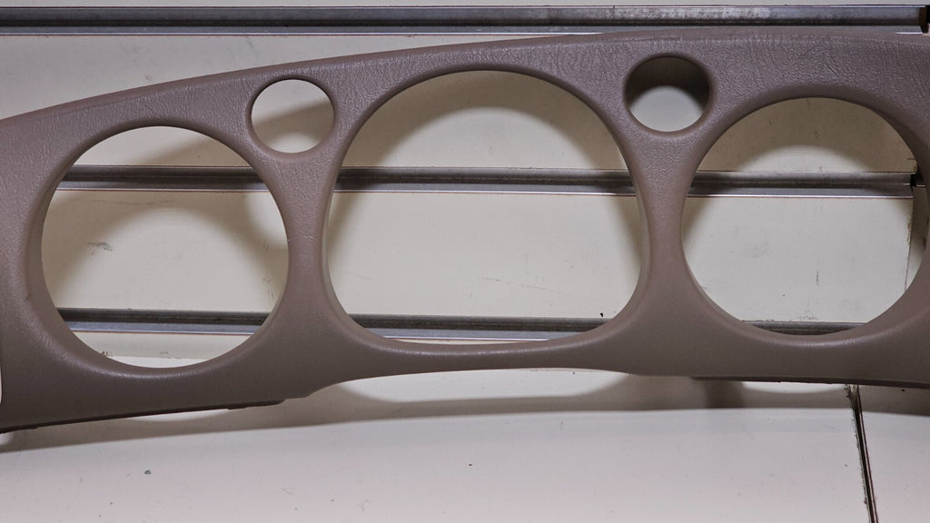 🔥00-05 BUICK LESABRE DASH SPEEDOMETER INSTRUIMENT CLUSTER BEZEL TRIM PANEL TAN