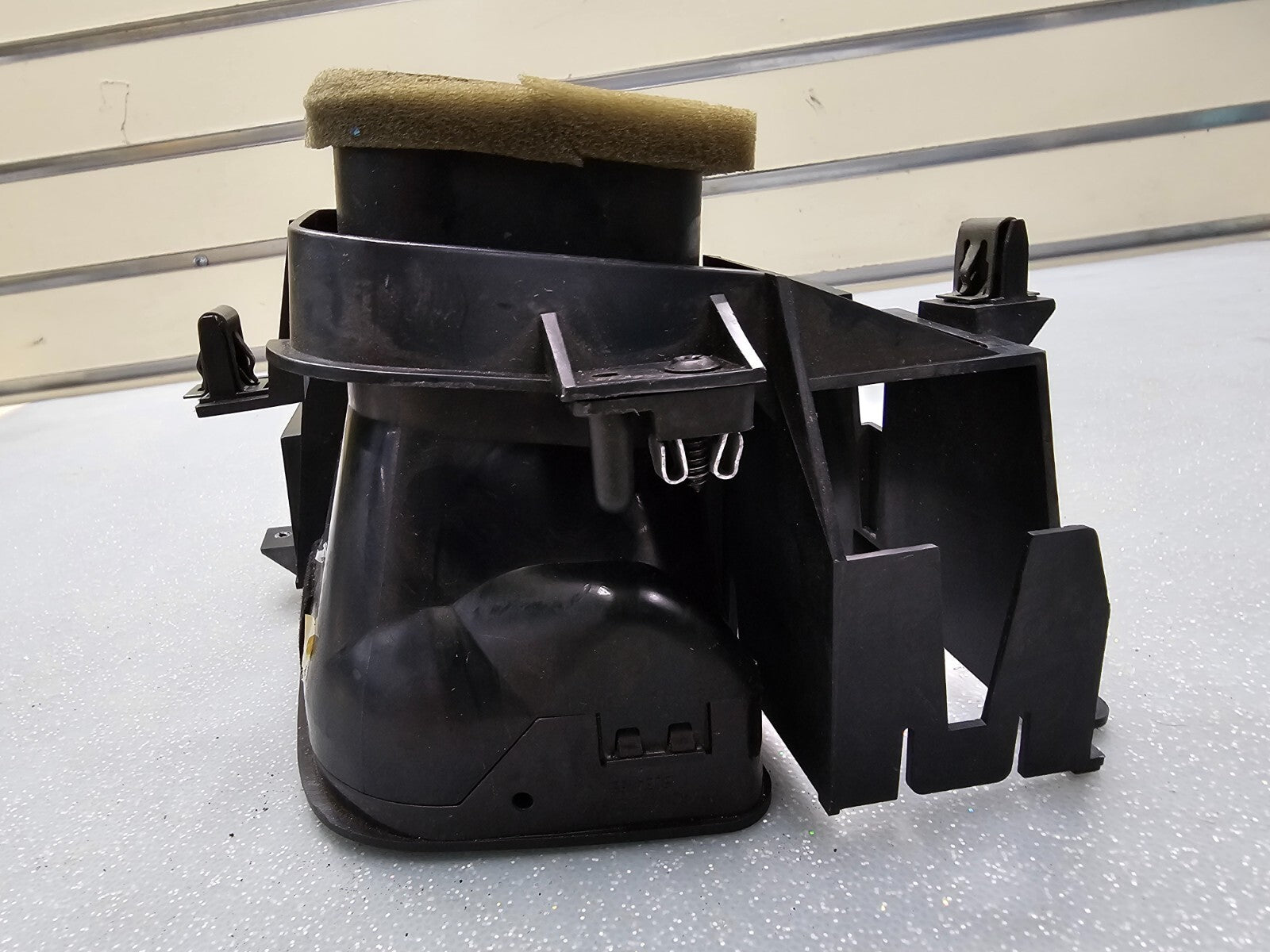 🔥99-06 Chevy Silverado Sierra Headlight Switch left Driver Air Vent black HS19