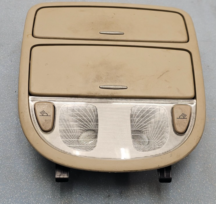 🔥07-12 HYUNDAI SANTA FE FRONT OVERHEAD CONSOLE DOME MAP LIGHT LAMP SUNROOF GRAY