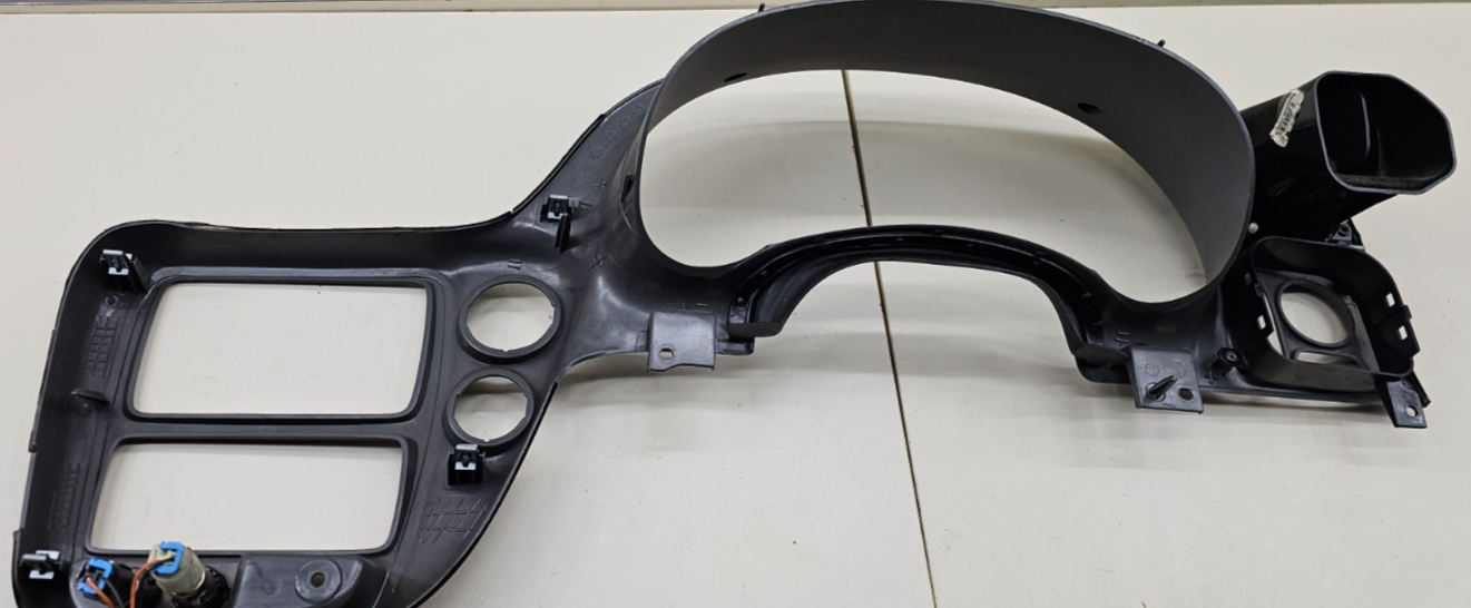 02-09 Trailblazer Dash Instrument Cluster Speedometer Bezel Trim Panel Gray C10
