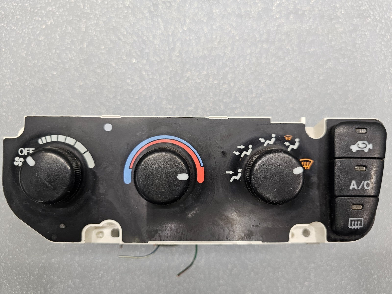 97-01 Honda CR-V Dash AC Heater Temperature Climate Control Air Conditioner OEM