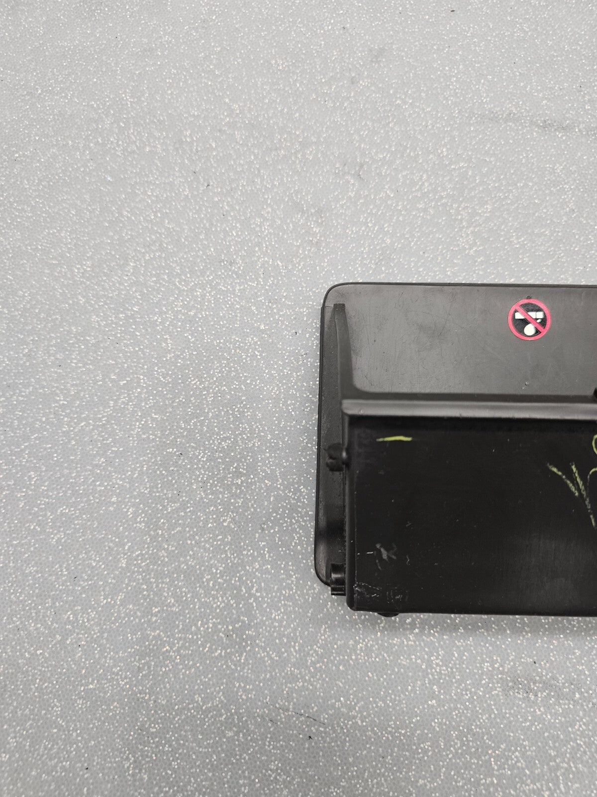 03-08 Toyota Corolla Matrix Dash Storage Compartment Coin Tray Black OEM/TC