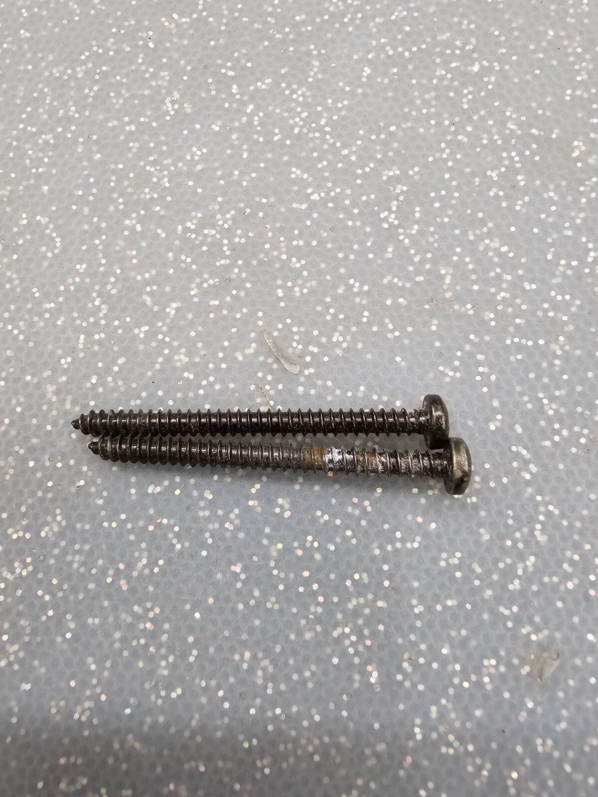 🔥03-06 Tahoe Suburban Silverado Sierra SEAT SWITCH BEZEL SET PAIR SCREWS OEM