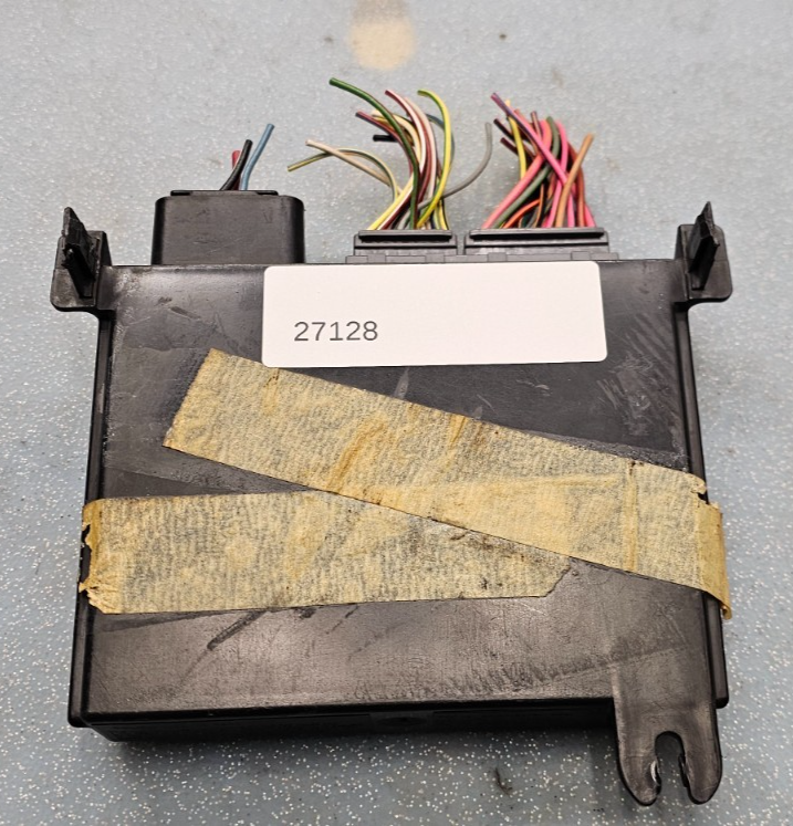 🔥03-05  TOWN CAR KEYLESS LEFT DOOR ENTRY MODULE CONTROL PAD LOCK UNIT ASSEMBLY