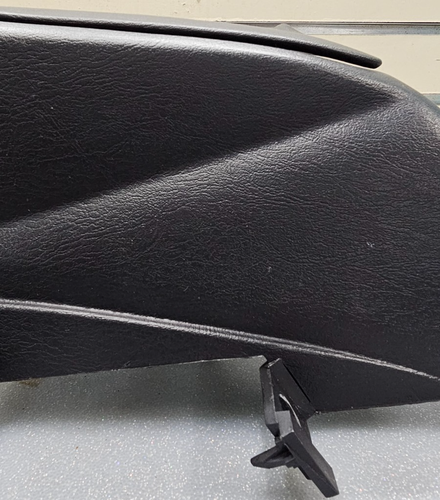 🔥00-05 CADILLAC DEVILLE FRONT ASH TRAY CENTER STORAGE CONSOLE OEM