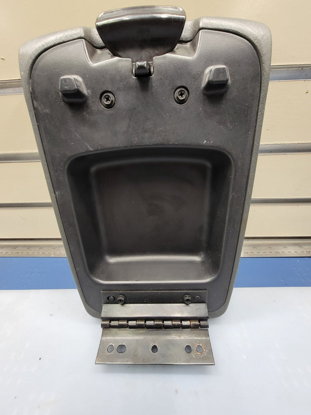 🔥2002-2007 Jeep Liberty Center Console Arm Rest Lid DARK GRAY OEM
