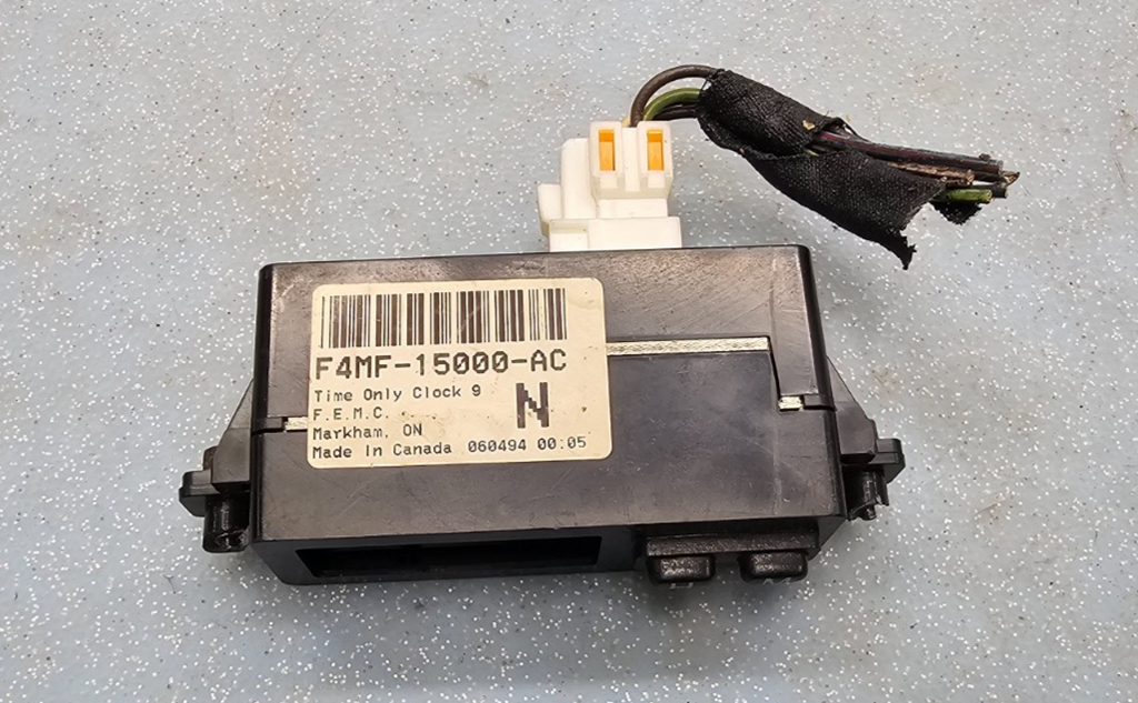 🔥94-02 Marquis Crown Victoria 94-97 Lincoln Town Car Dash Clock BLACK