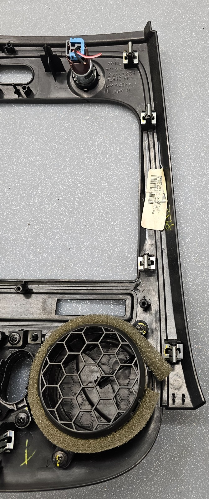 🔥06-11 HHR Center Dash AM FM Radio Display Stereo Audio Trim Gray B37 Black