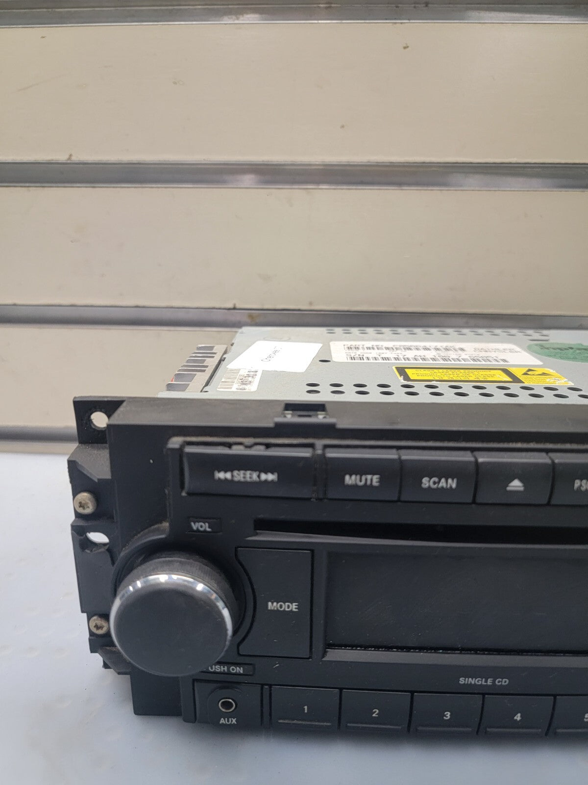 🔥2004-2010 Jeep Dodge Chrysler Radio AM FM CD Aux Input