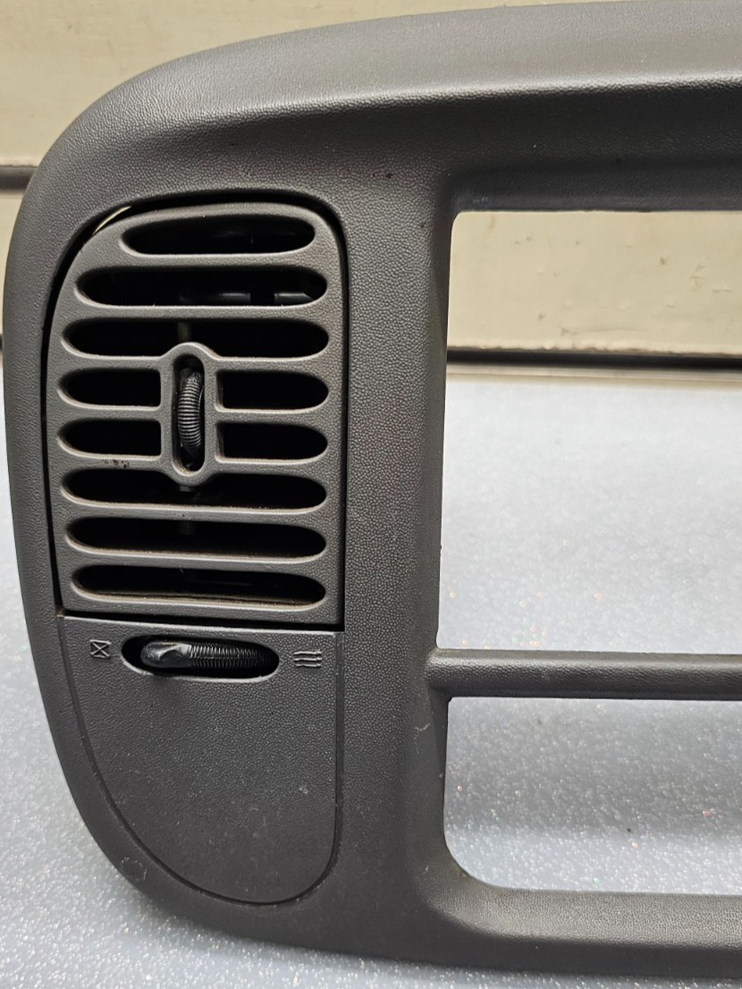 🔥97-03 Ford F150 Center Dash Radio Climate Trim Stereo BEZEL Panel  GRAY