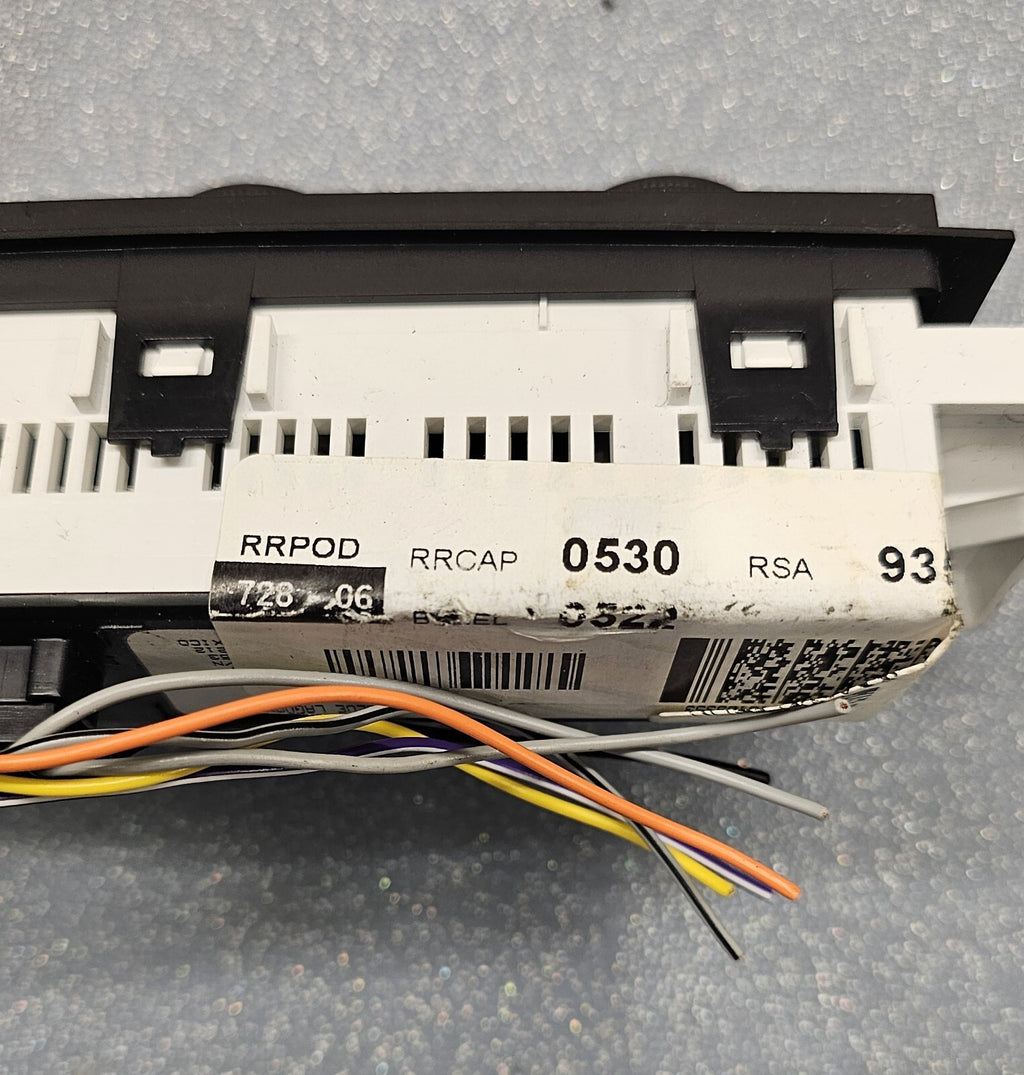 08-17 Buick Enclave Acadia Traverse Dash A/C Heater Climate Control Temperature