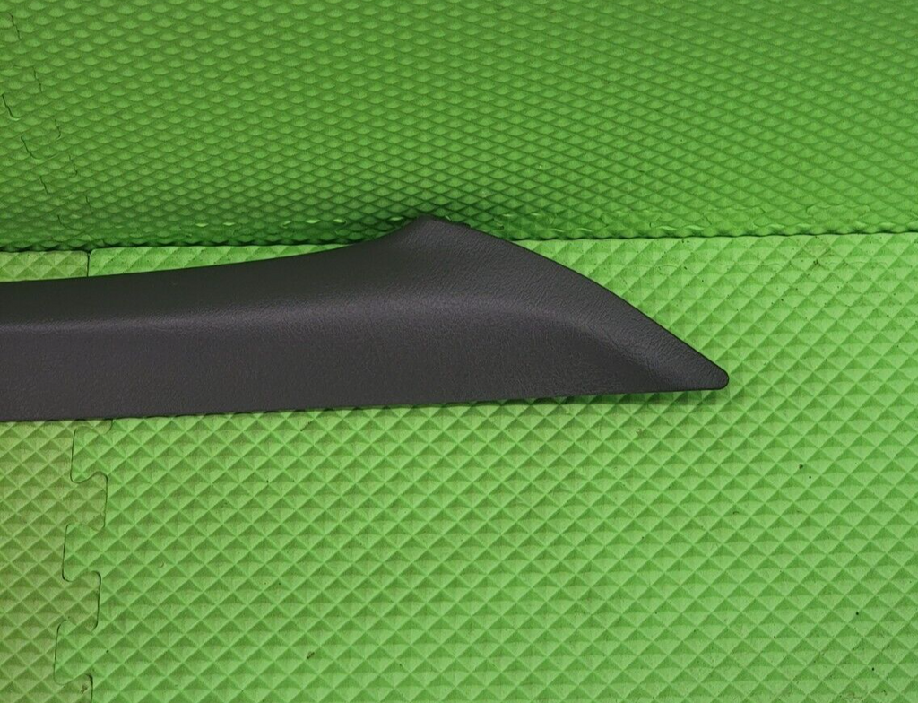 🔥02-09 CHEVY TRAILBLAZER PASSENGER PILLAR TRIM PANEL COVER ASSEMBLY OEM Black