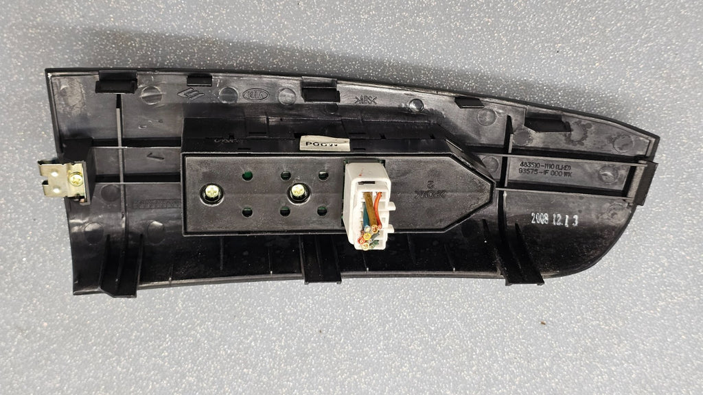🔥05-10 Kia Sportage Front Right Passenger Window Control Switch Bezel Black OEM