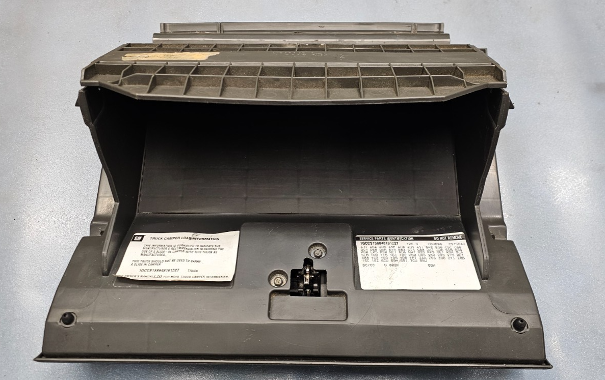 🔥04-12 Colorado Canyon Glove Box Latch Handle Storage Compartment Assembly OEM