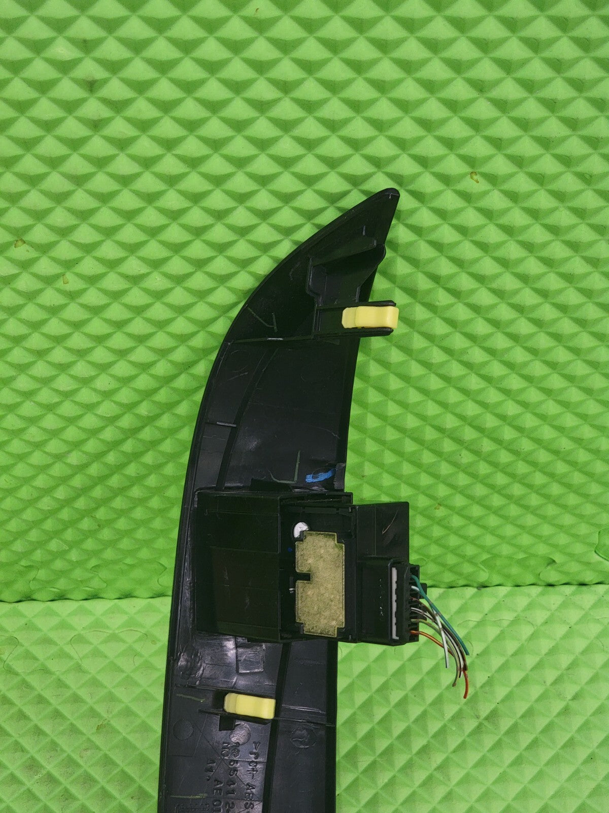 🔥04-08 Toyota Sienna Driver Left Radio Climate Bezel Trim w/Switches BLACK OEM