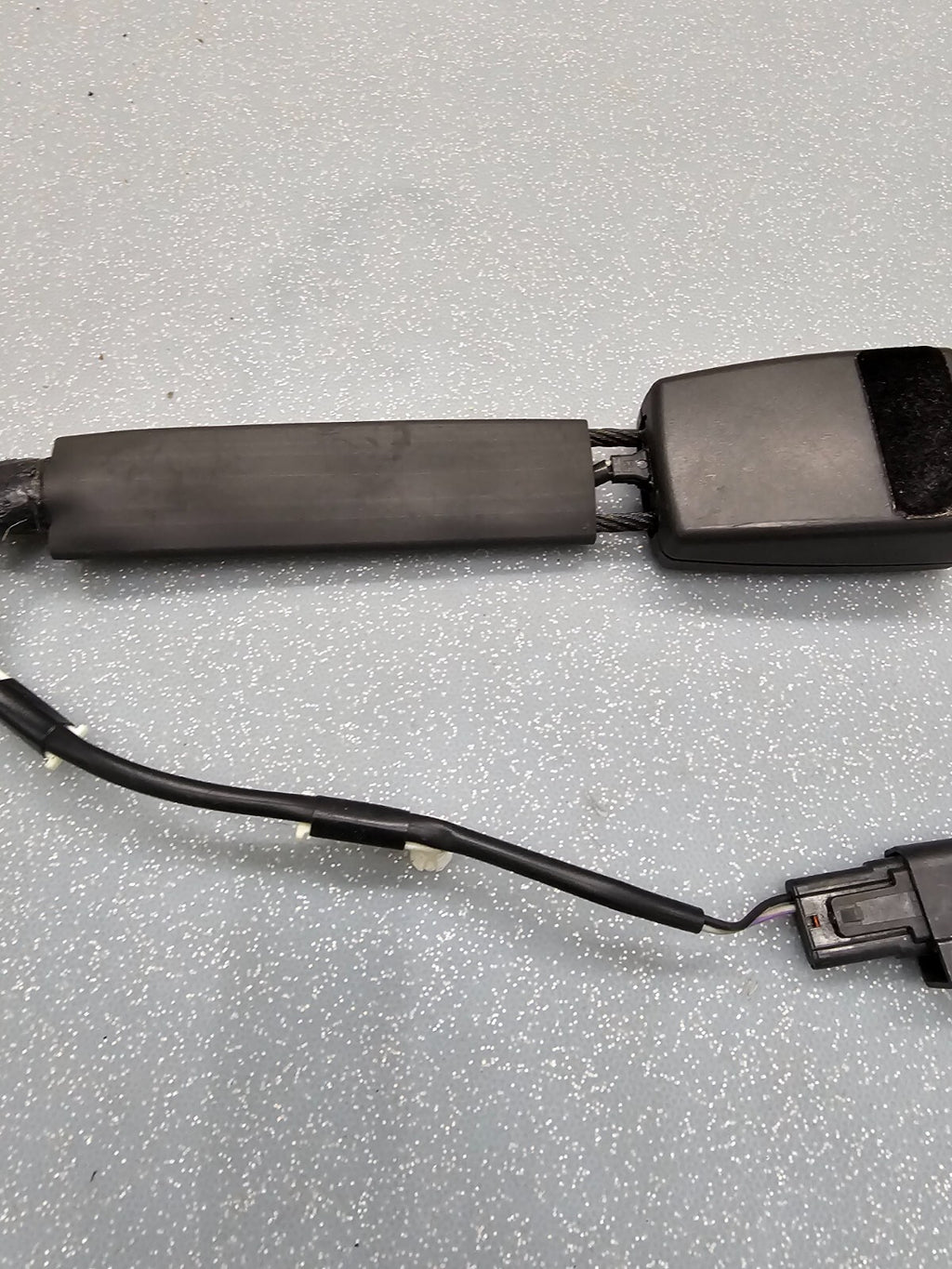 🔥2013-2016 Ford Fusion Front Left Driver Seat Belt Buckle Assembly Black OEM