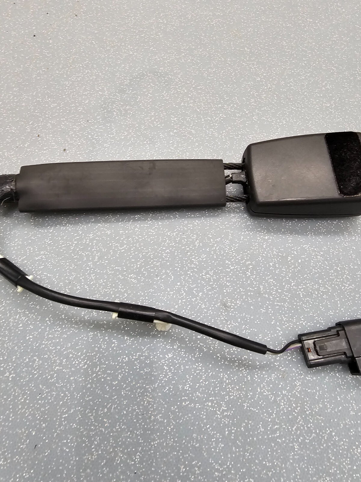 🔥2013-2016 Ford Fusion Front Left Driver Seat Belt Buckle Assembly Black OEM