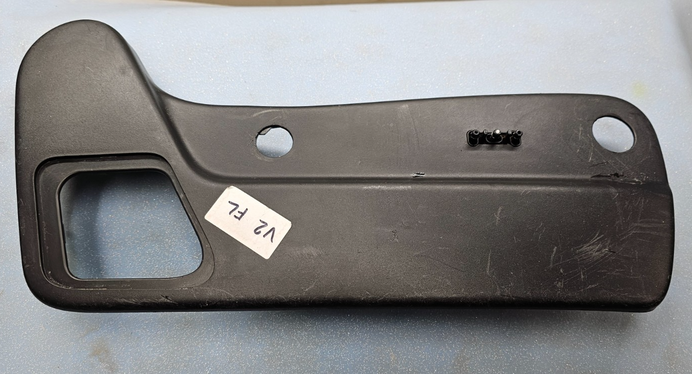 🔥07-14 Silverado Sierra Front Right Passenger Seat Trim Cover Panel Black OEM
