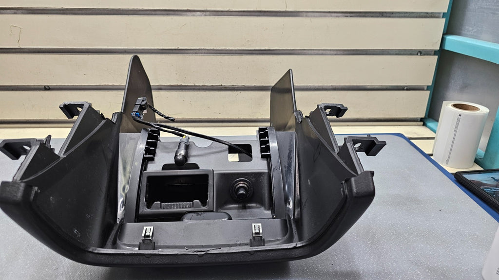 🔥00-05 CADILLAC DEVILLE FRONT ASH TRAY CENTER STORAGE CONSOLE OEM