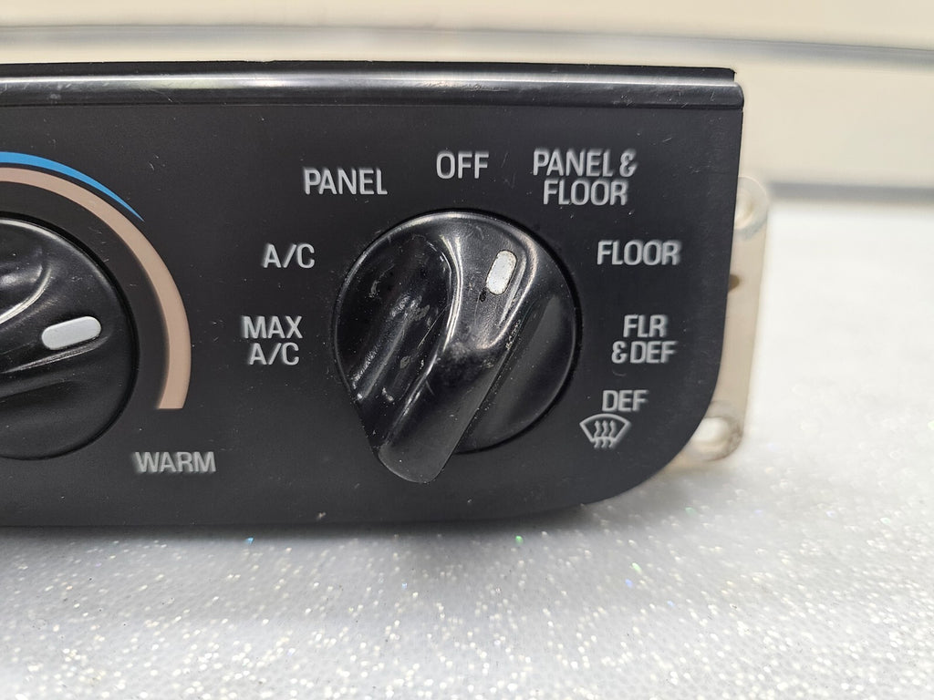 97-03 Ford F150 Expedition Heater AC Climate Control Panel Dash Unit Temperature