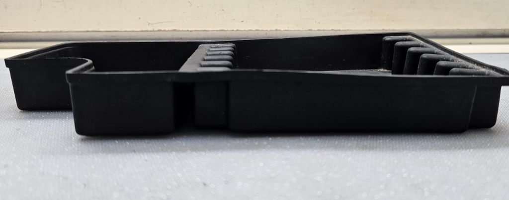 🔥03-06 Cadillac Escalade Center Console Compartment Box Insert Liner CD Holder