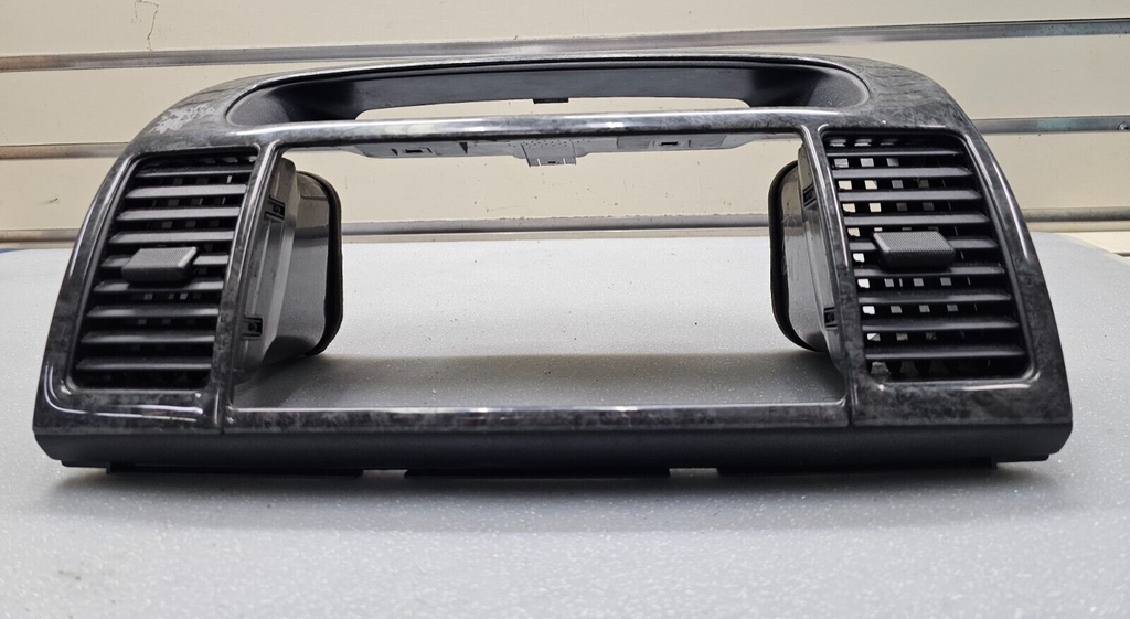 🔥02-06 CAMRY Center Dash AM FM RADIO BEZEL Trim Panel Assembly Carbon Black B25