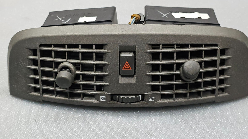 🔥03-07 CADILLAC CTS FRONT Center Dash Dual Air Vent Heater Conditioning Black