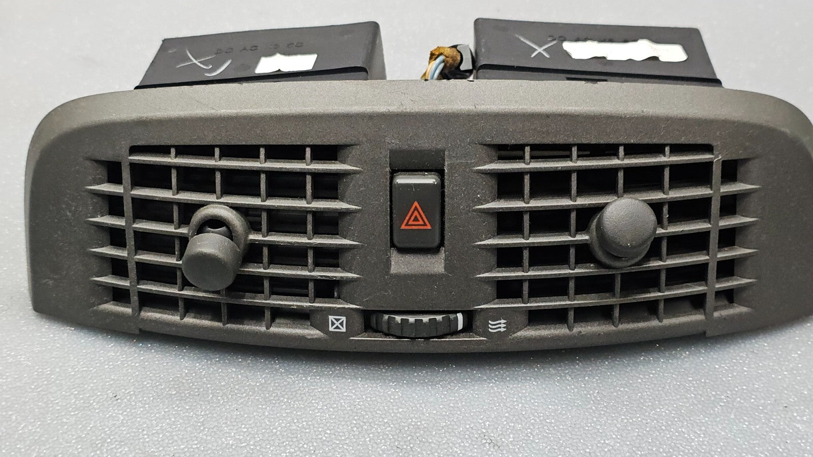 🔥03-07 CADILLAC CTS FRONT Center Dash Dual Air Vent Heater Conditioning Black