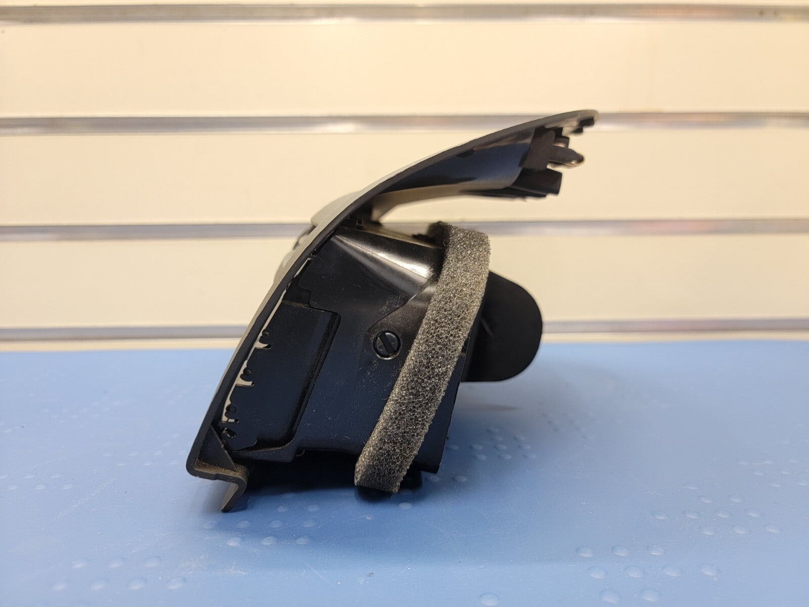 🔥07 - 09 Saturn Aura Air Vent Grille Nozzle Dash Board Switch Hazard Oem Grey