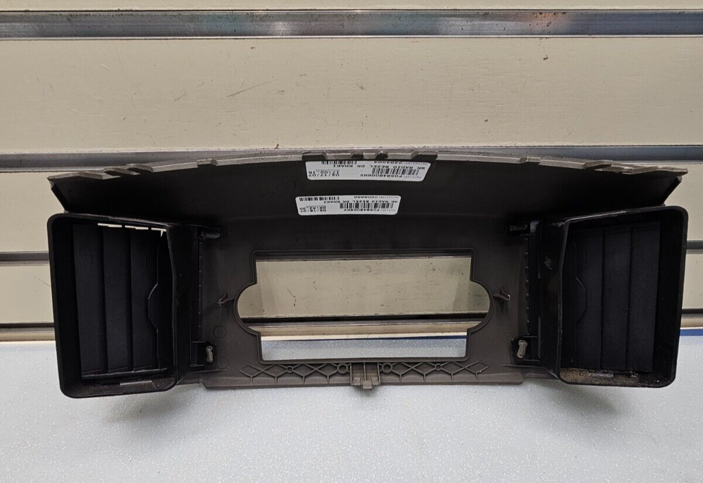 🔥05-07 Jeep Grand Cherokee Radio Dash Bezel Trim Surround AIR Vent GRAY B30