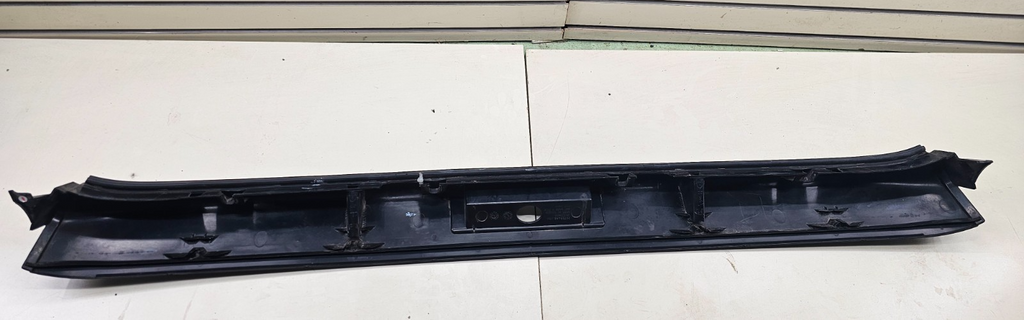 🔥03-20 Chevrolet Express GMC Savana 3rd Third Brake Light Trim Spoiler Black