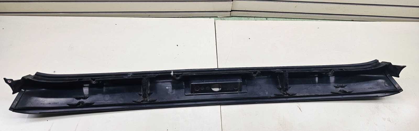 🔥03-20 Chevrolet Express GMC Savana 3rd Third Brake Light Trim Spoiler Black
