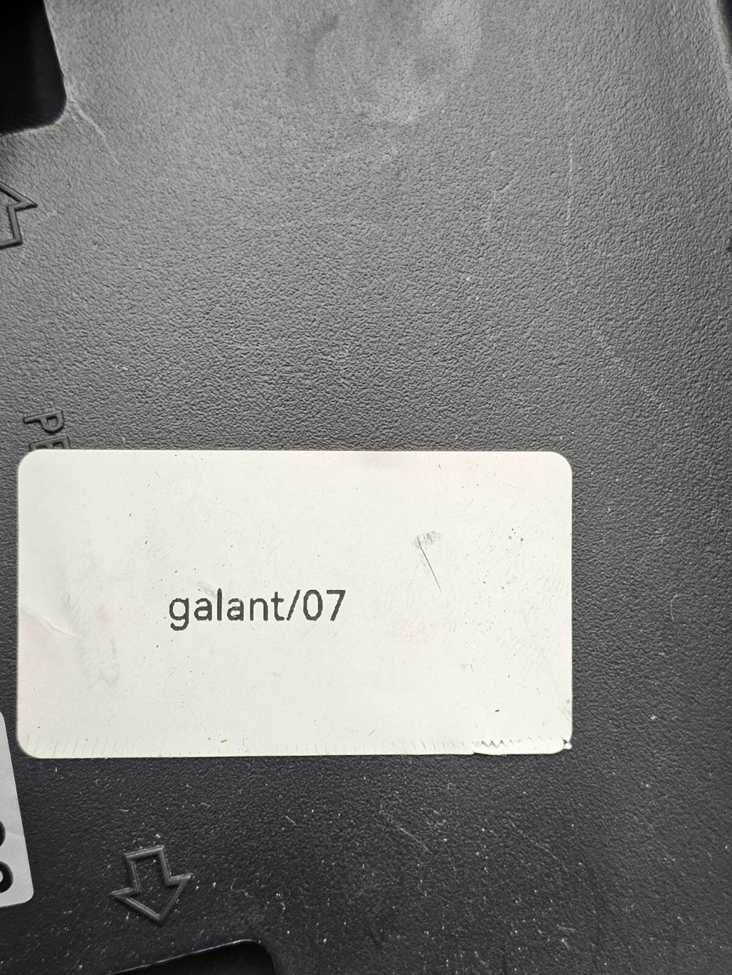 🔥04-08 Galant Center Console Lid Box Arm Rest Storage Top Pad Leather Black OEM