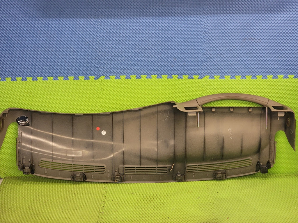 99-06 SILVERADO SIERRA TAHOE Upper Dashpad Cap Cover Top Dashboard LIGT GRAY DP1
