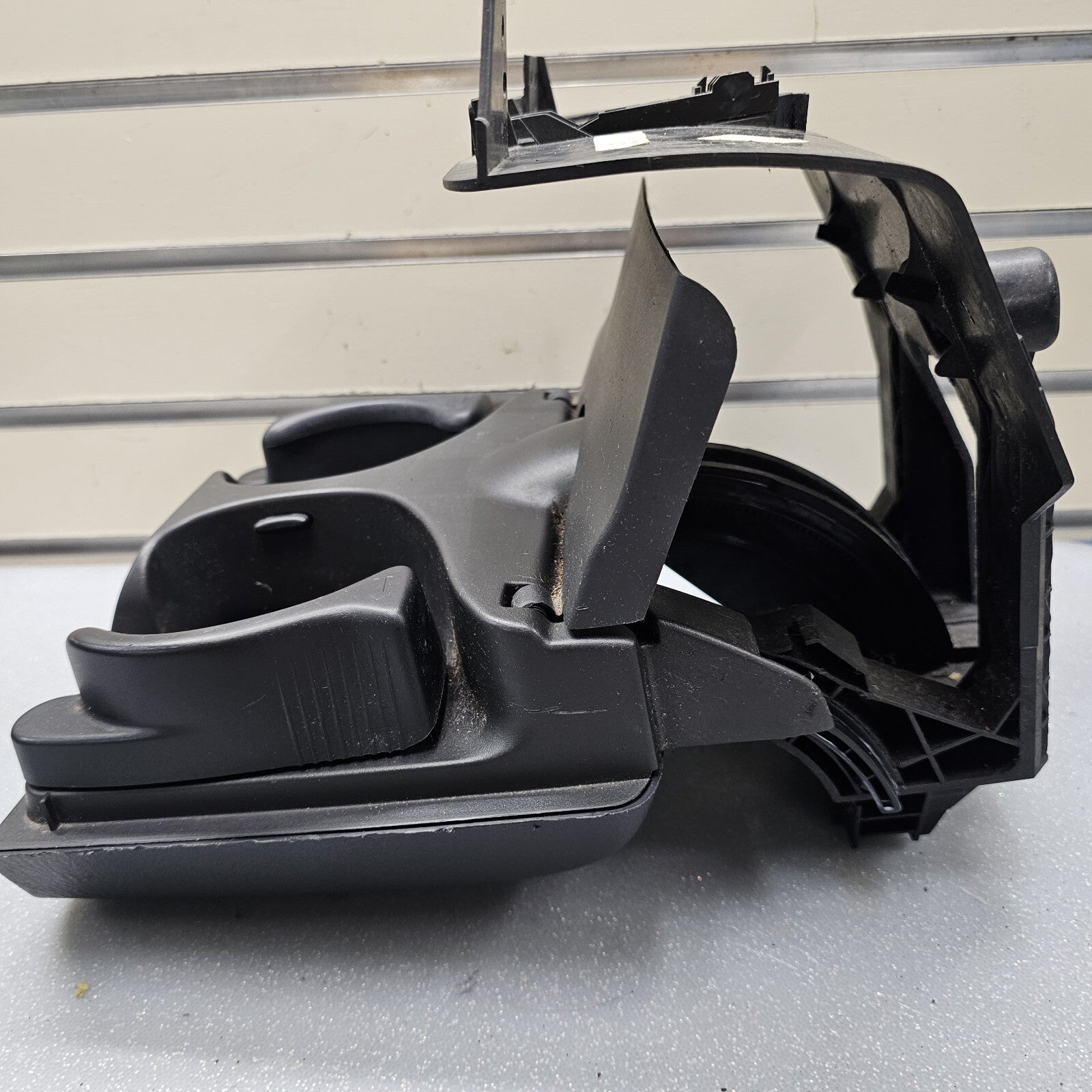 02-05 Dodge RAM Dash 2 CUP Drink HOLDER Center Console Instrument GRAPHITE CH7