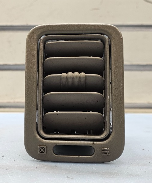 🔥99-06 Silverado Sierra Right Passenger Dash A/C HVAC AC Heater Air Vent Tan