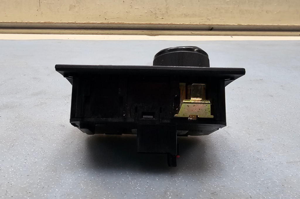 🔥05-12CHRYSLER 300 C  Headlight Headlamp Head Light Lamp Switch  BLACK